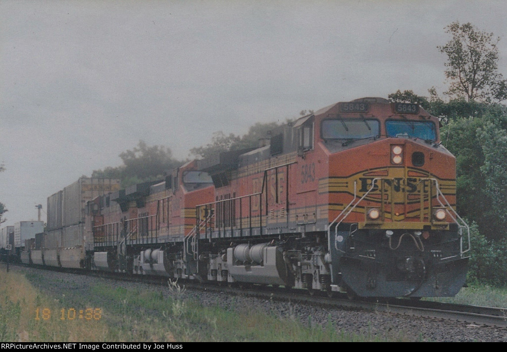 BNSF 5843 West